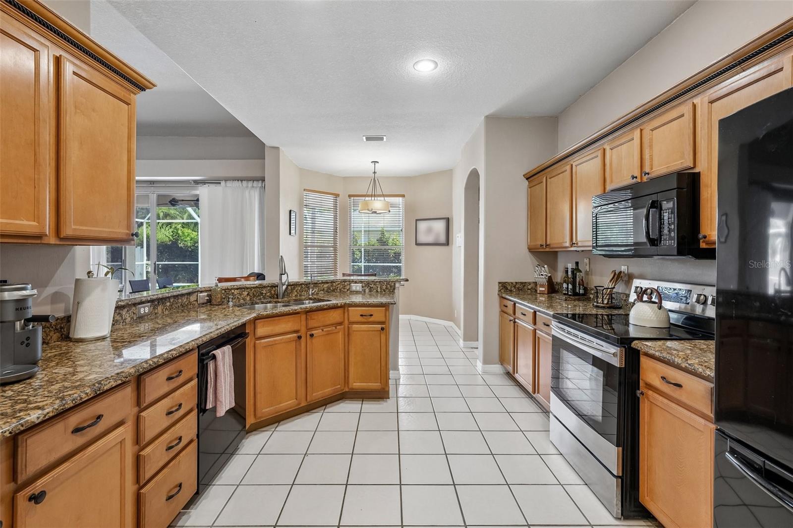 WOODS OF FOREST LAKES THE PH ONE - Residential