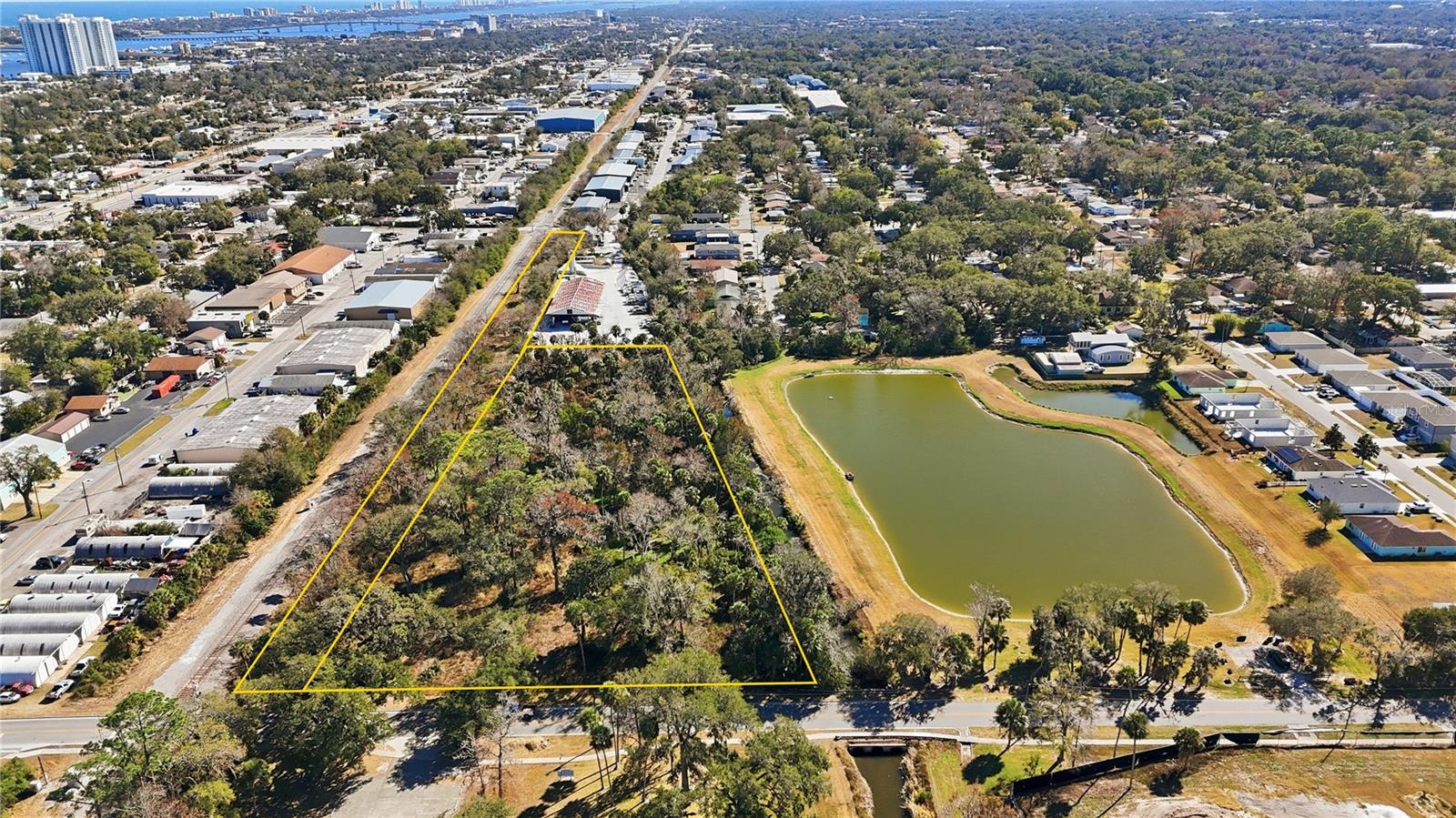 MASON & CARSWELLS HOLLY HILL - Commercial Sale