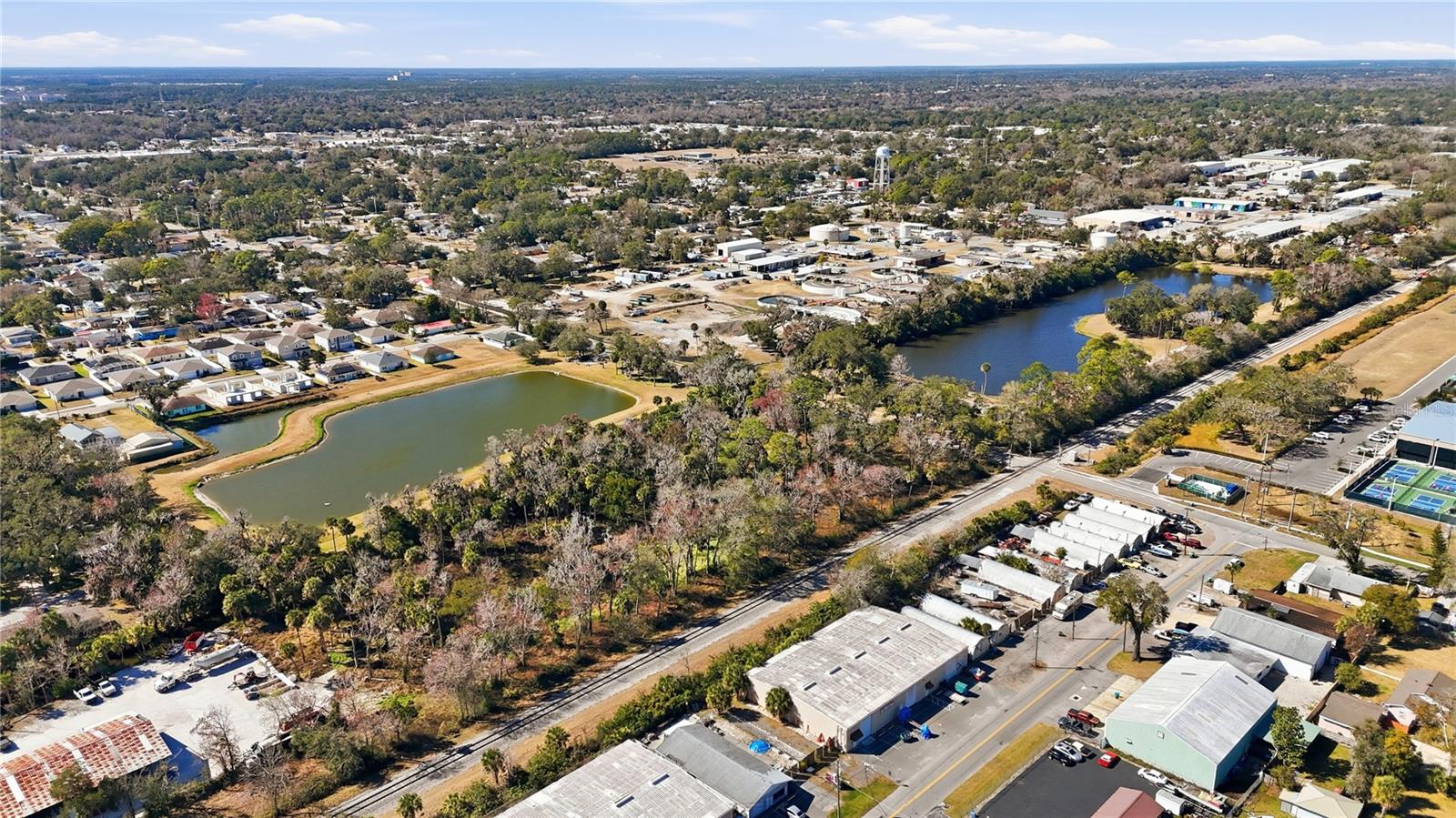 MASON & CARSWELLS HOLLY HILL - Commercial Sale