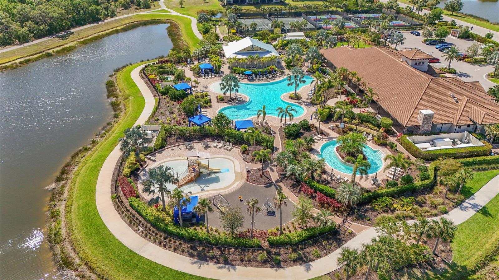 LEGACY ESTATES AT ESPLANADE ON PALMER RANCH - Residential