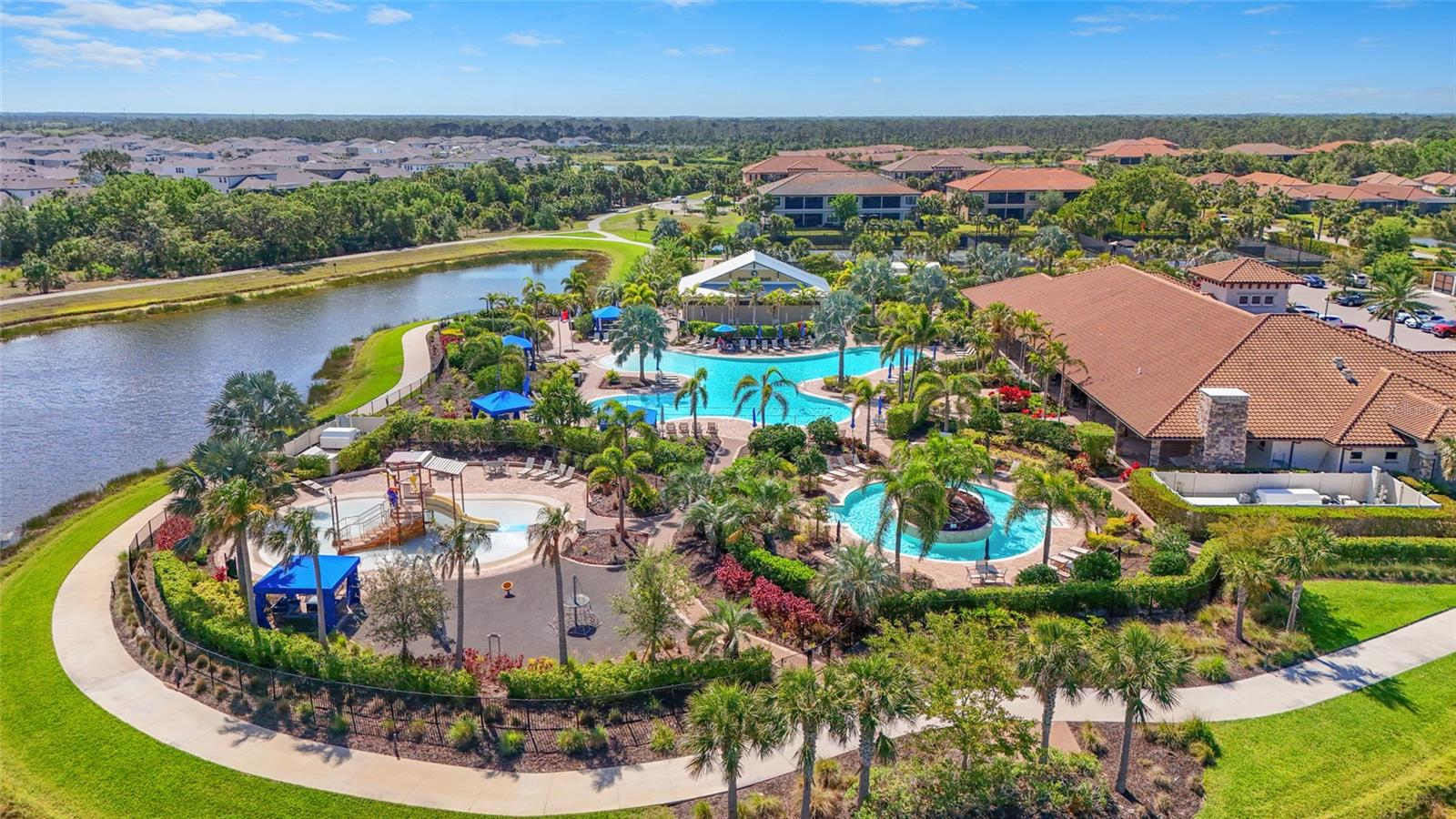 LEGACY ESTATES AT ESPLANADE ON PALMER RANCH - Residential