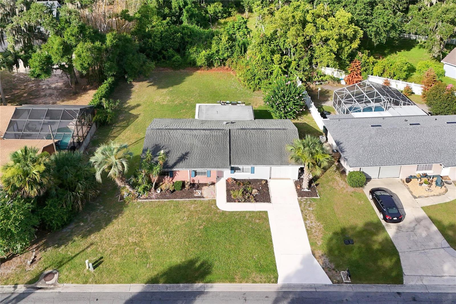 LAKE DORA PINES - Residential