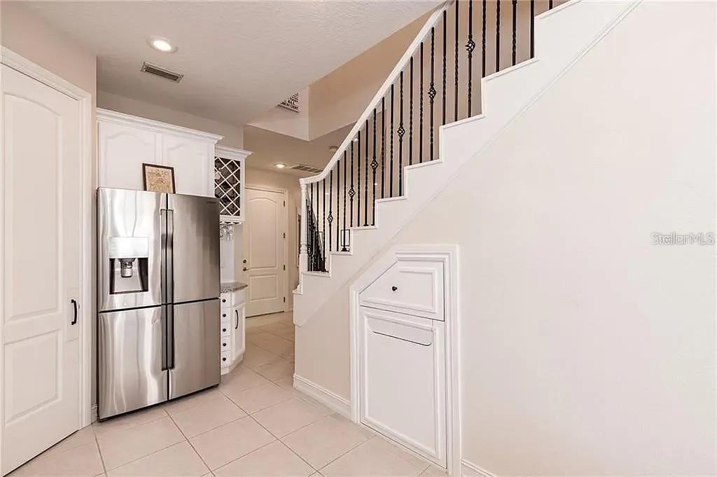 SAN MARINO BAY CONDO 5 - Residential