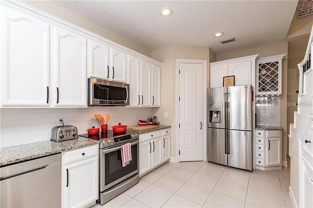 SAN MARINO BAY CONDO 5 - Residential
