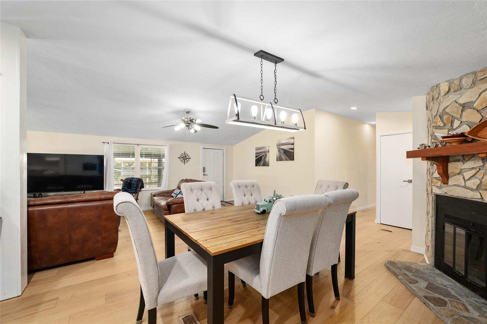 SUWANNEE ROVERA ESTATES - Residential