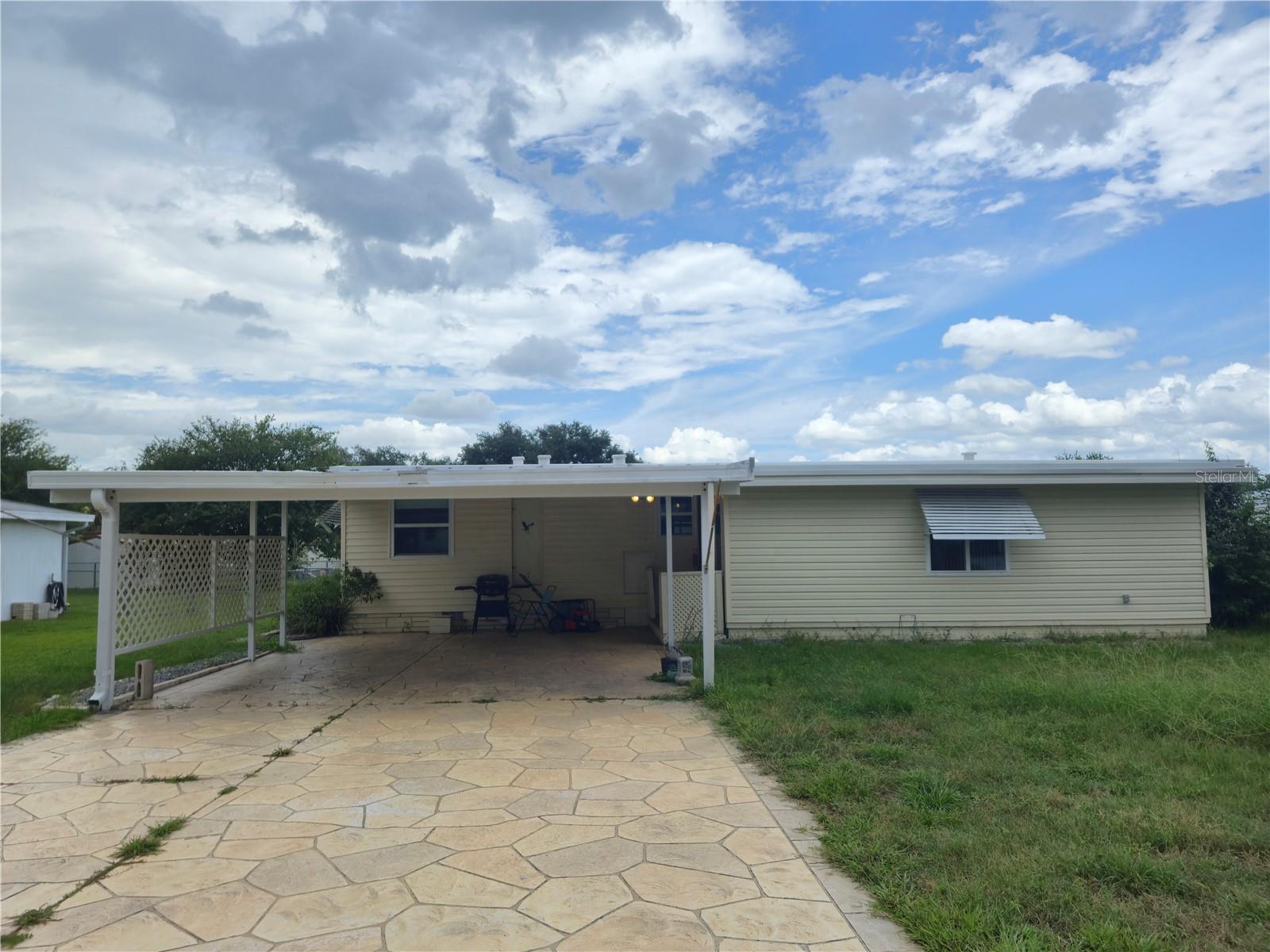 OCALA EAST VILLAS UN 01 - Residential