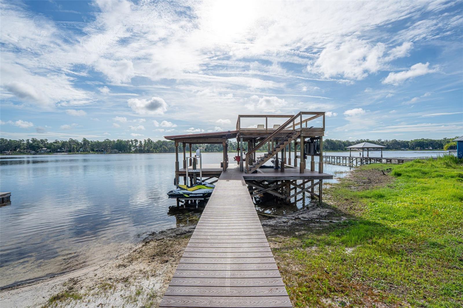 LAKE GEORGIA SHORES - Residential