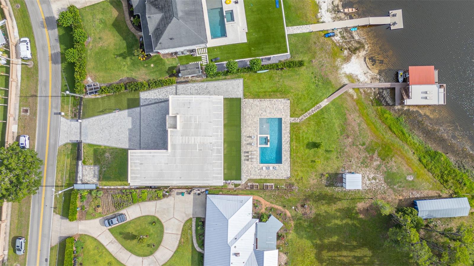 LAKE GEORGIA SHORES - Residential