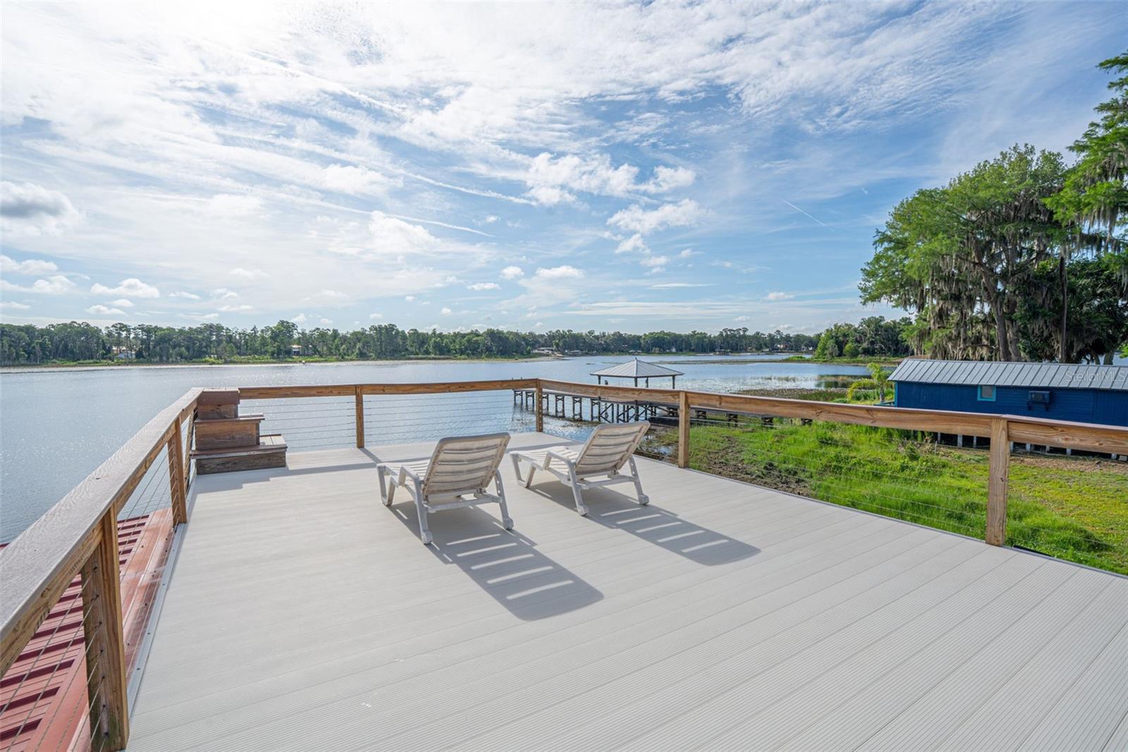 LAKE GEORGIA SHORES - Residential