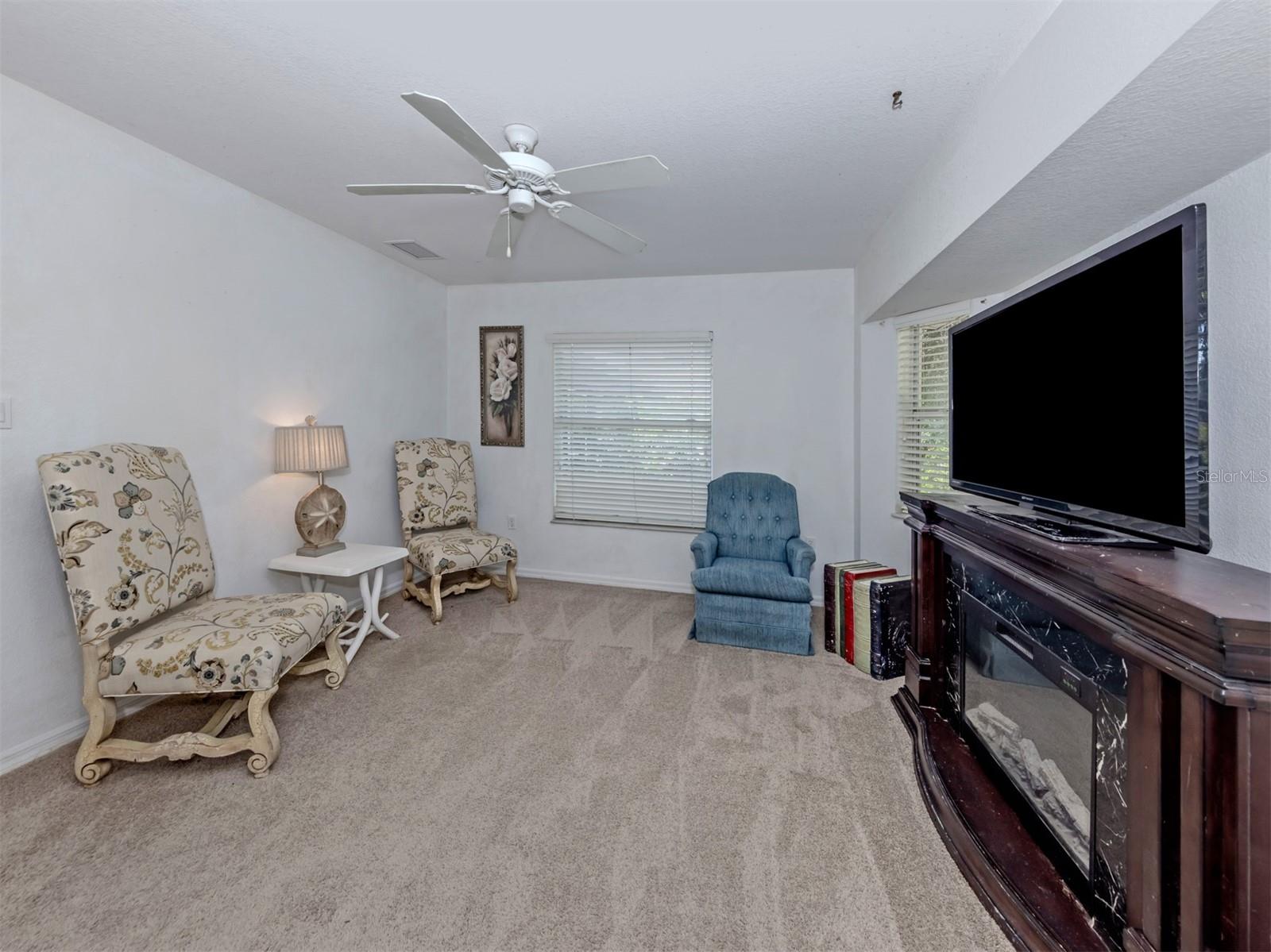 ROTONDA WEST PINE VALLEY - Residential