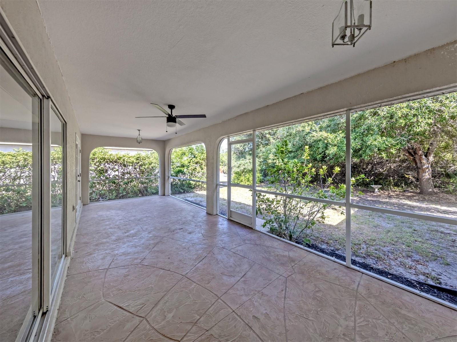 ROTONDA WEST PINE VALLEY - Residential