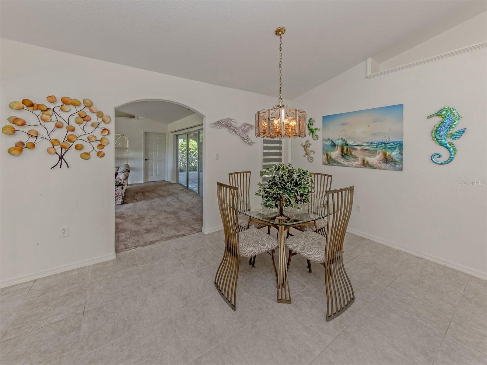 ROTONDA WEST PINE VALLEY - Residential
