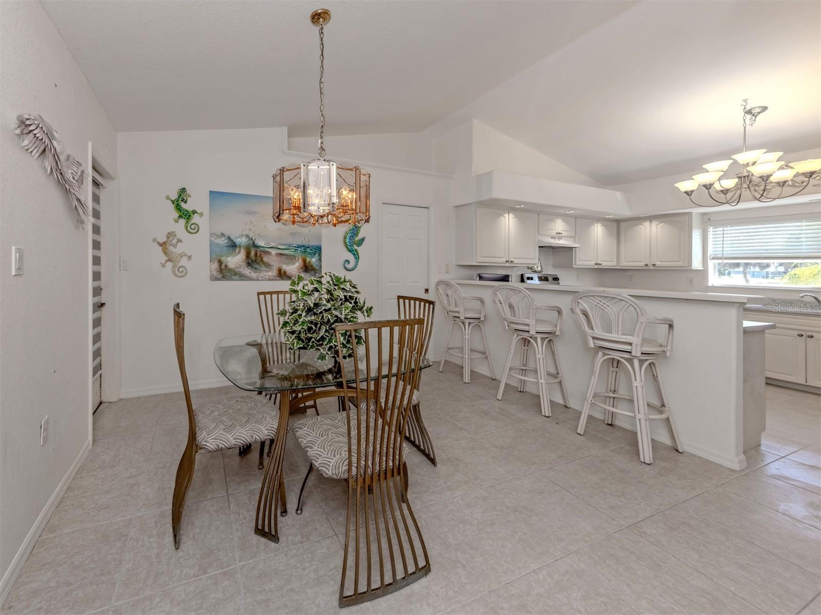 ROTONDA WEST PINE VALLEY - Residential