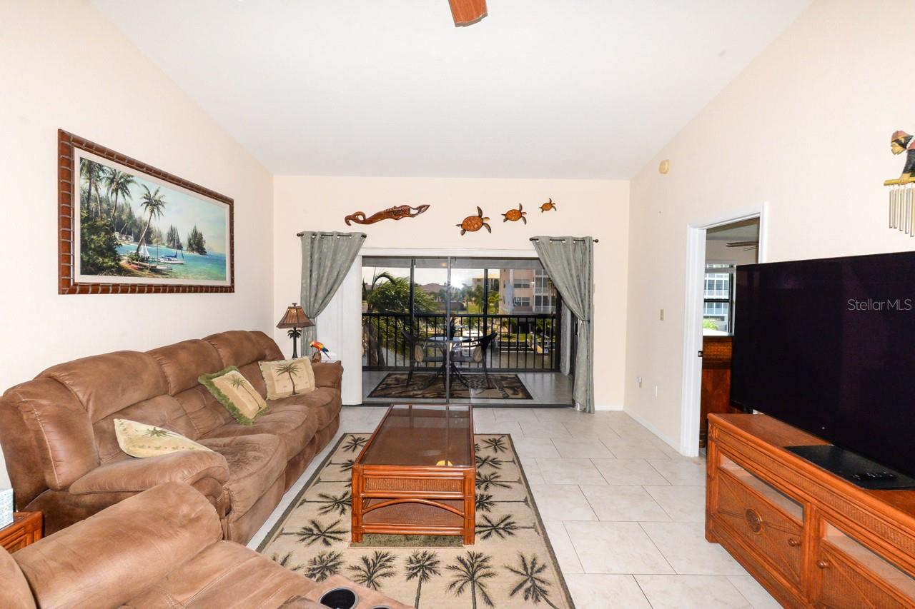 BRIDGE POINT PH 03 - Residential