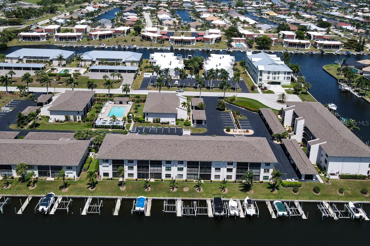 BRIDGE POINT PH 03 - Residential