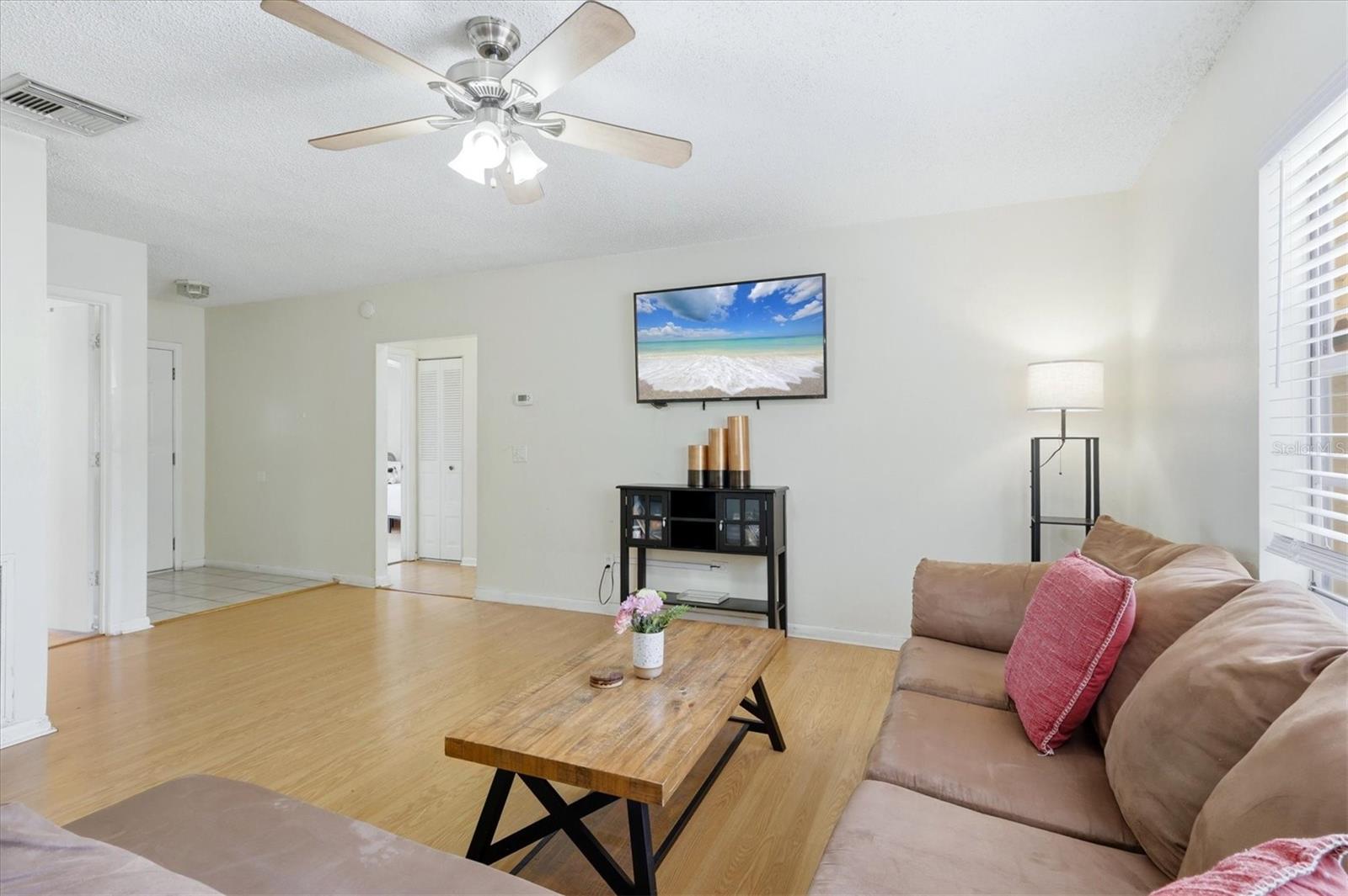 MEADOW LAKE - Residential