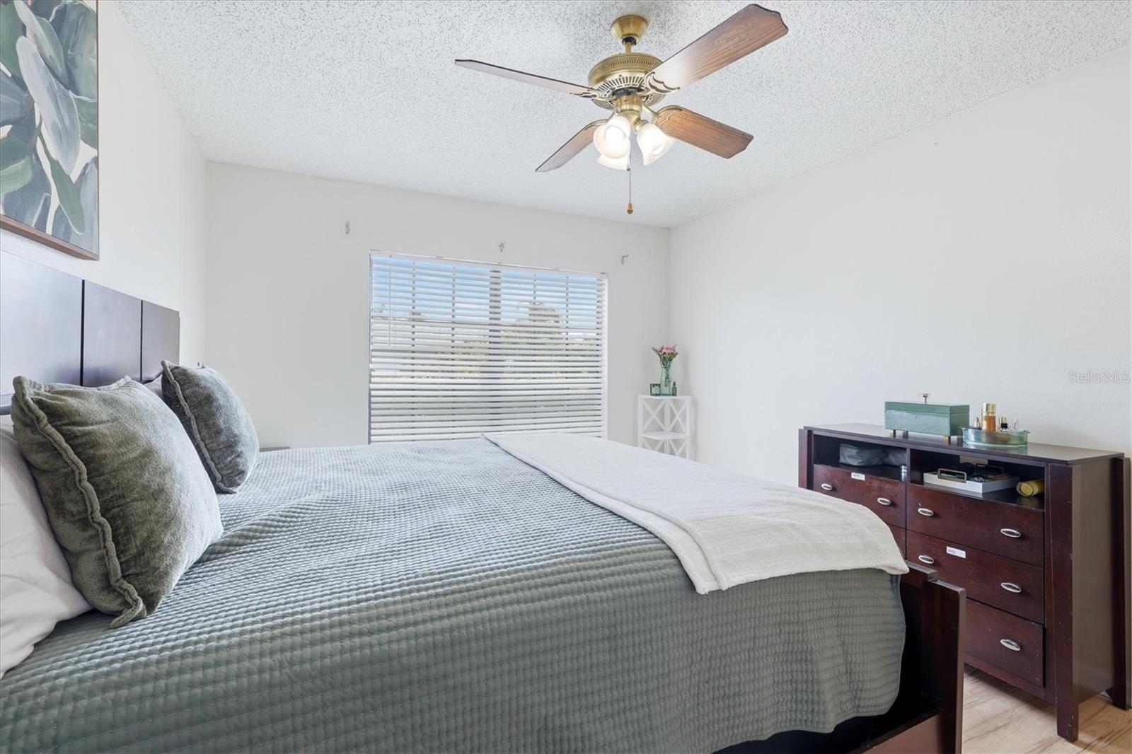 MEADOW LAKE - Residential