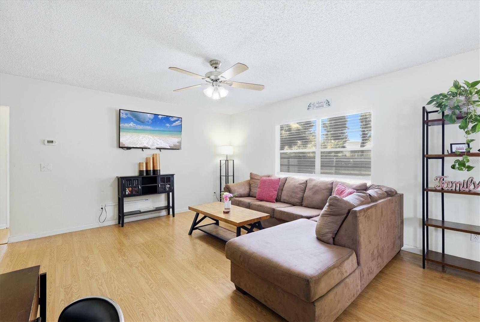 MEADOW LAKE - Residential