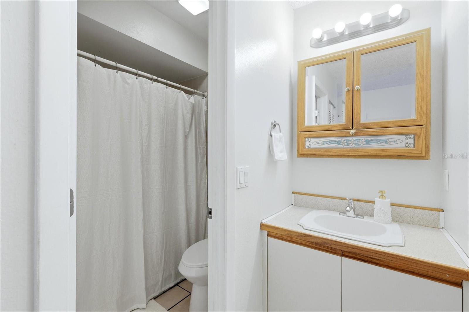 MEADOW LAKE - Residential