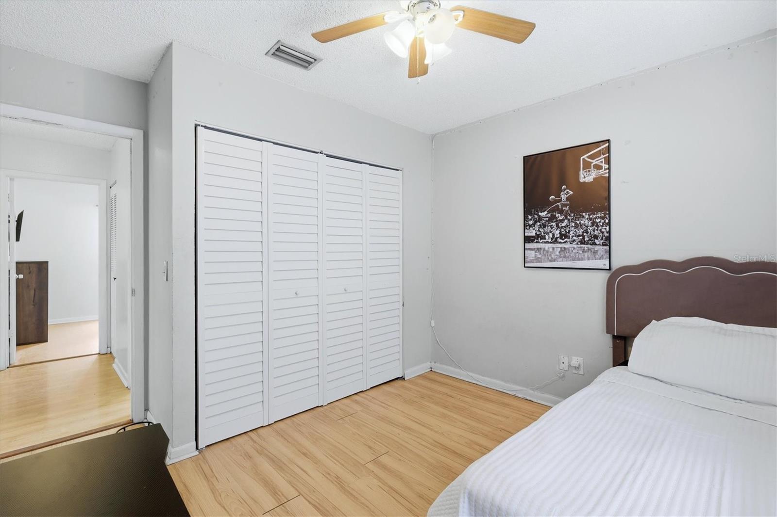 MEADOW LAKE - Residential