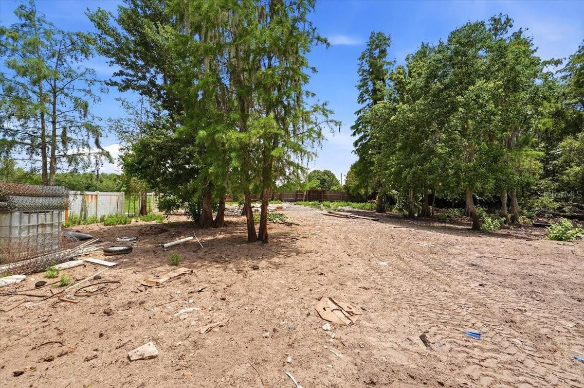 GATE WAY ACRES - Residential