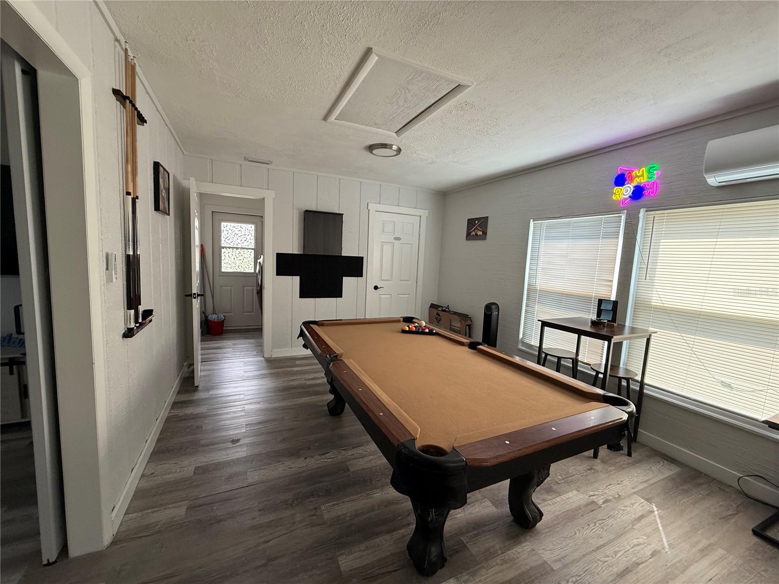 DE SOTO LAKES - Residential