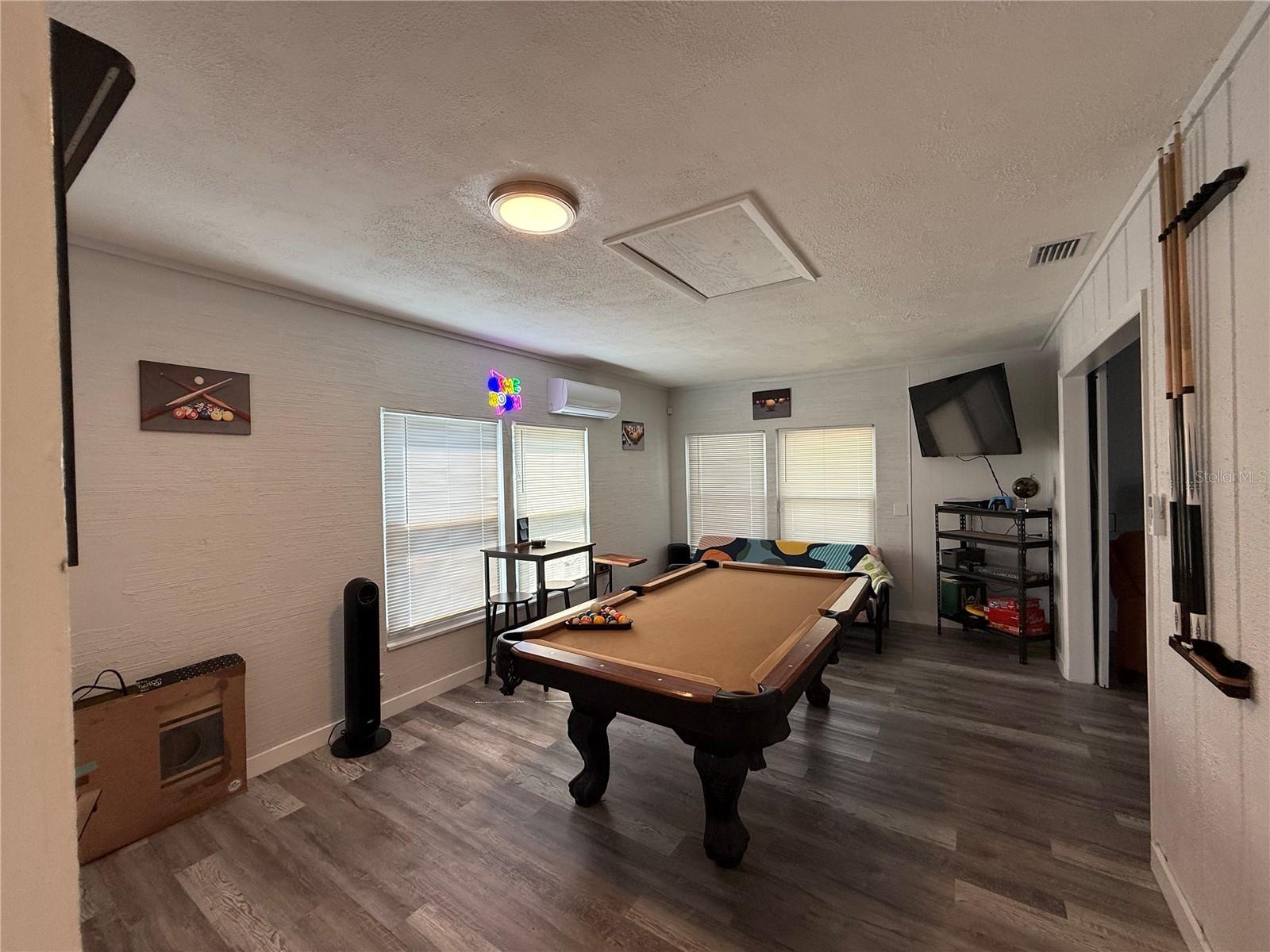 DE SOTO LAKES - Residential