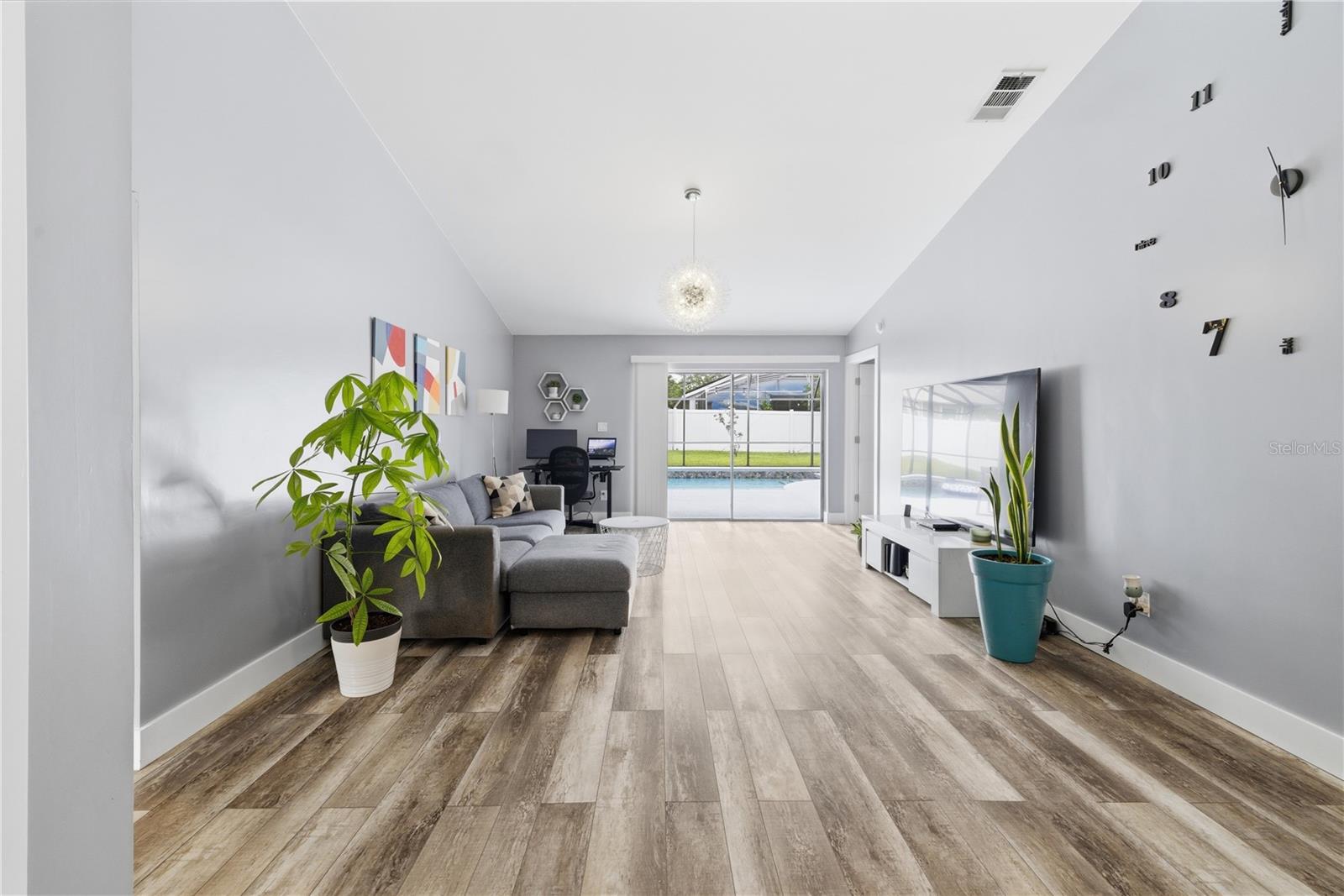 ALAFAYA WOODS PH 04 - Residential