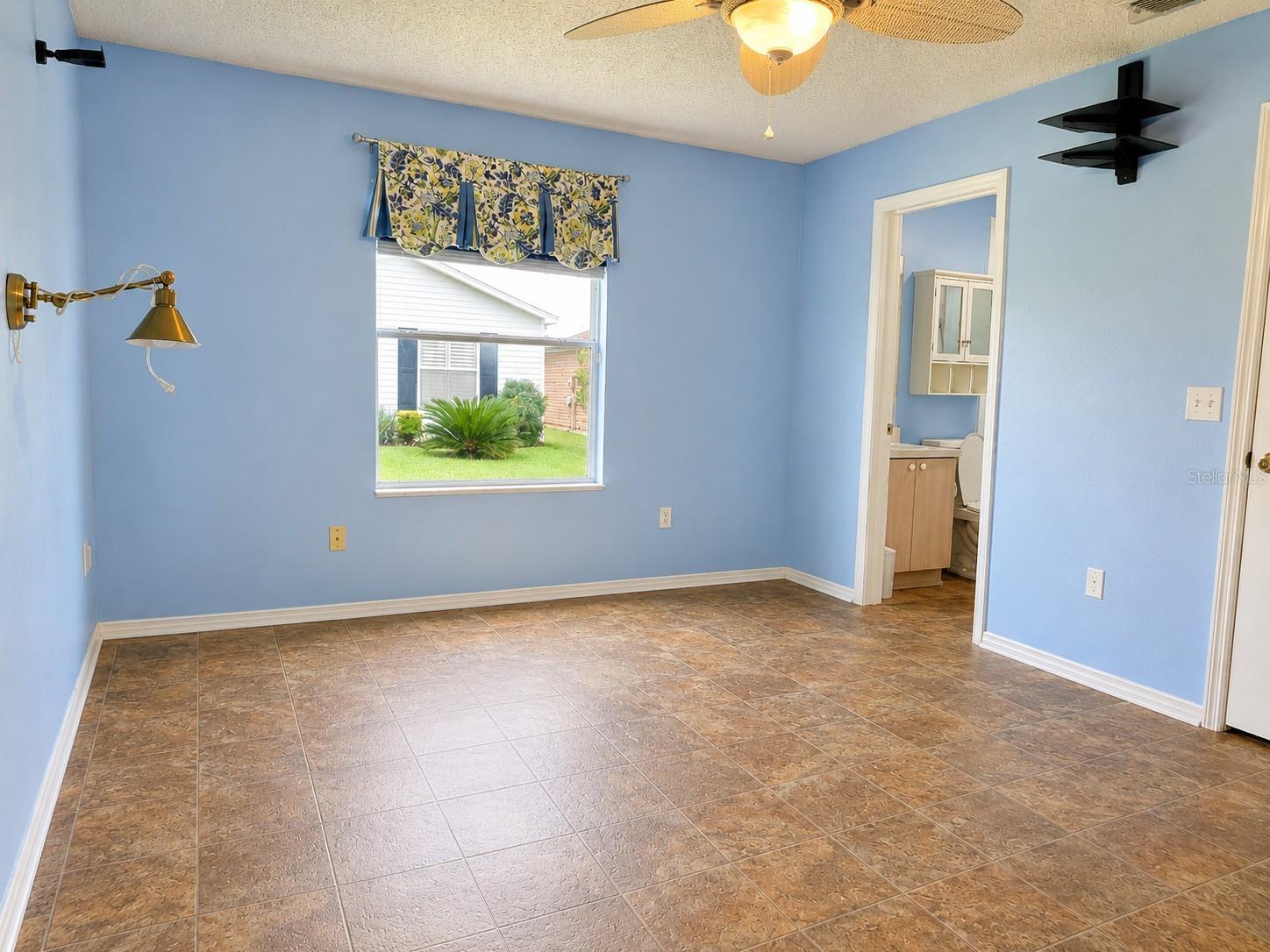SUMTER VILLA DE LA VISTA WEST - Residential