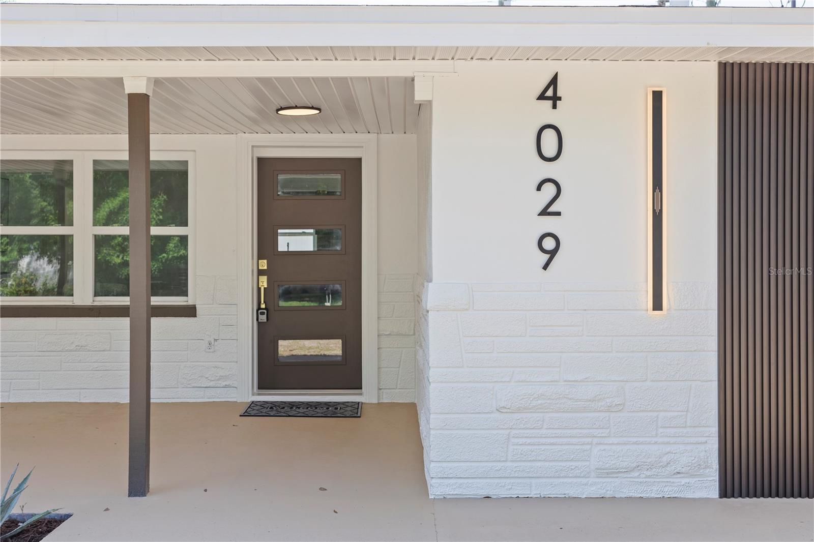 VALENCIA HEIGHTS - Residential