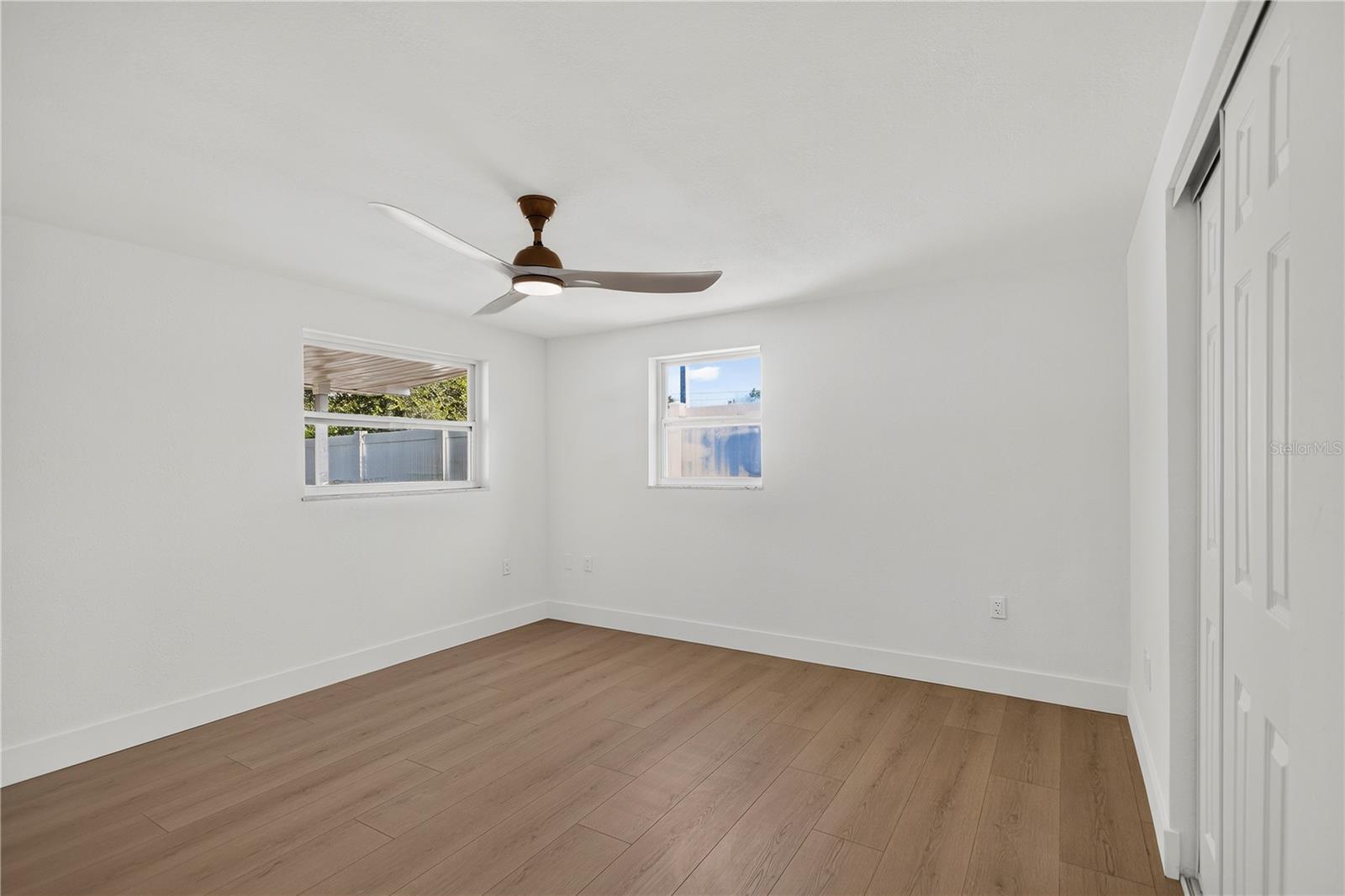 VALENCIA HEIGHTS - Residential