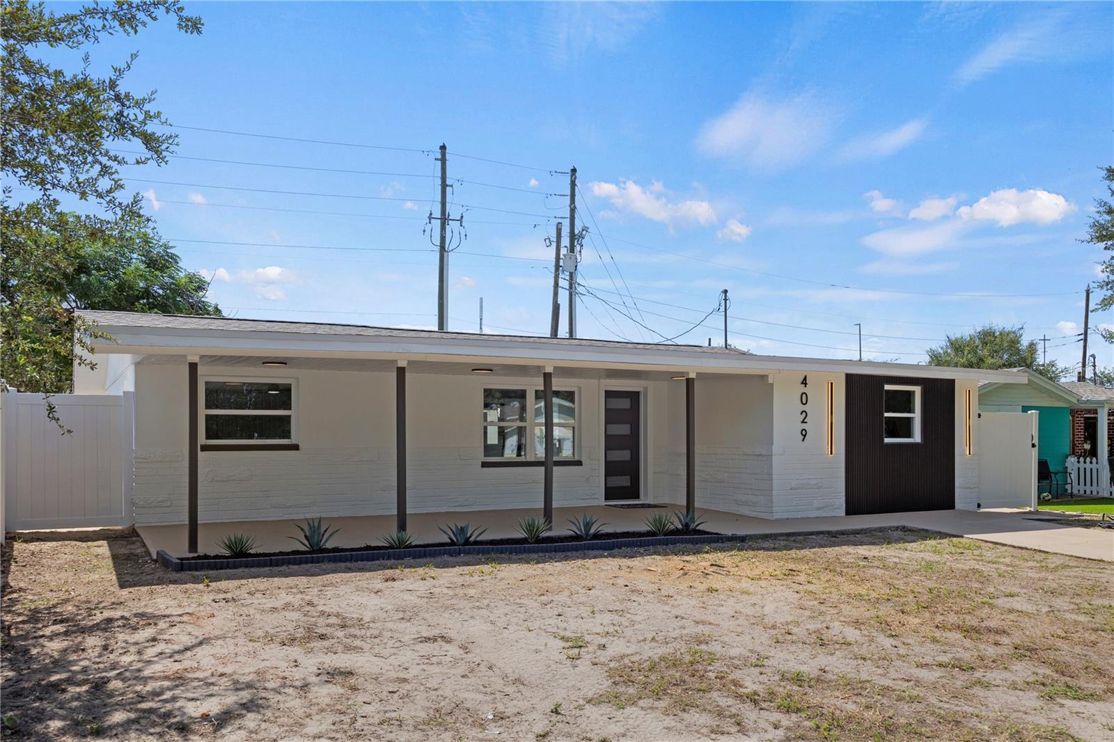 VALENCIA HEIGHTS - Residential