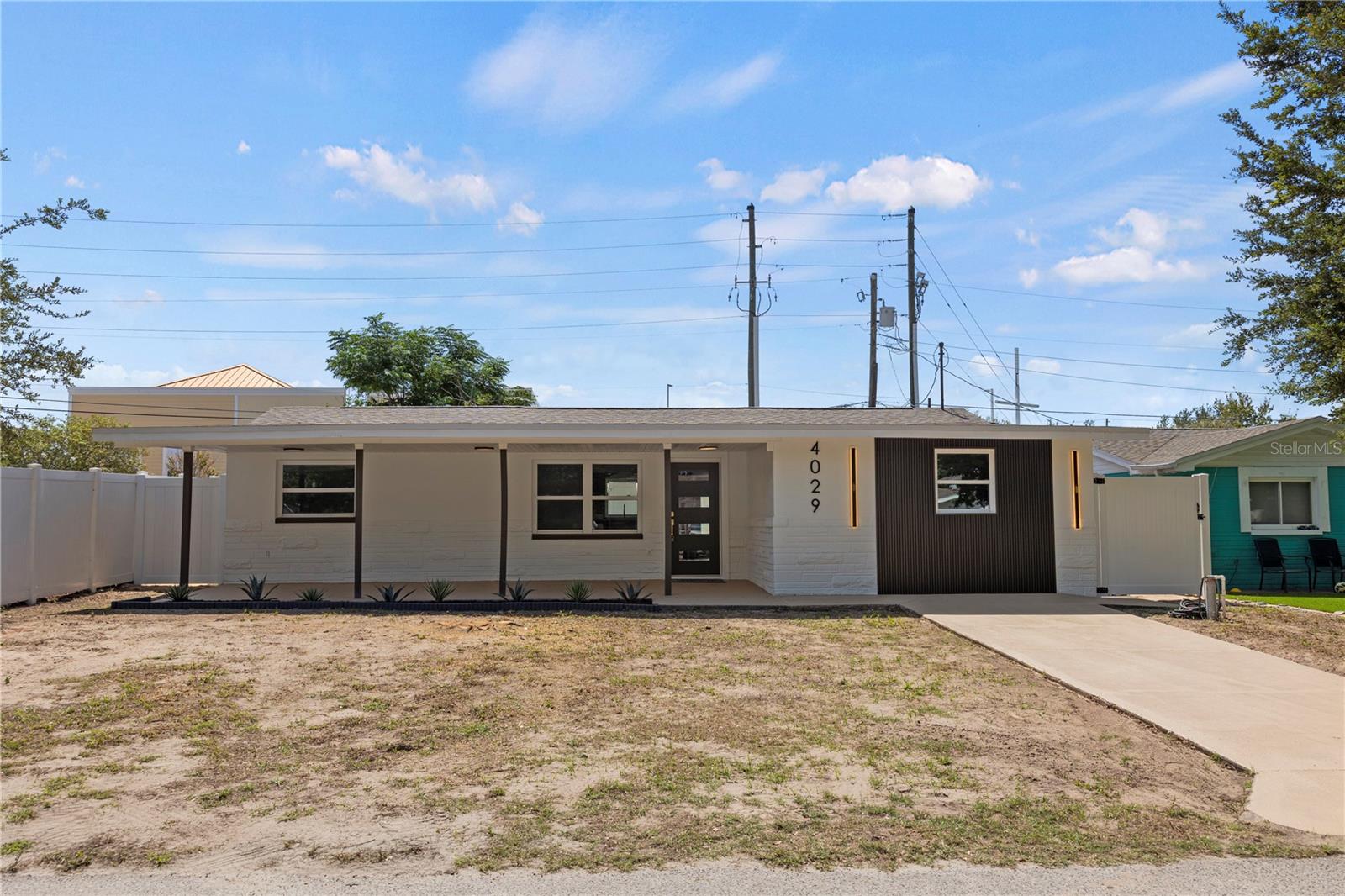 VALENCIA HEIGHTS - Residential
