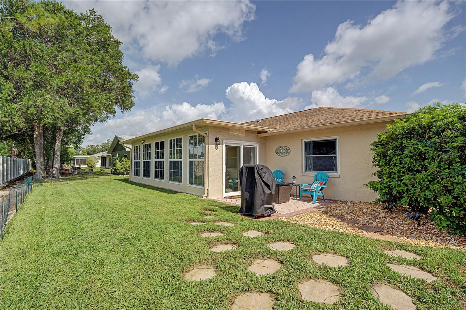 HERITAGE LAKE - Residential