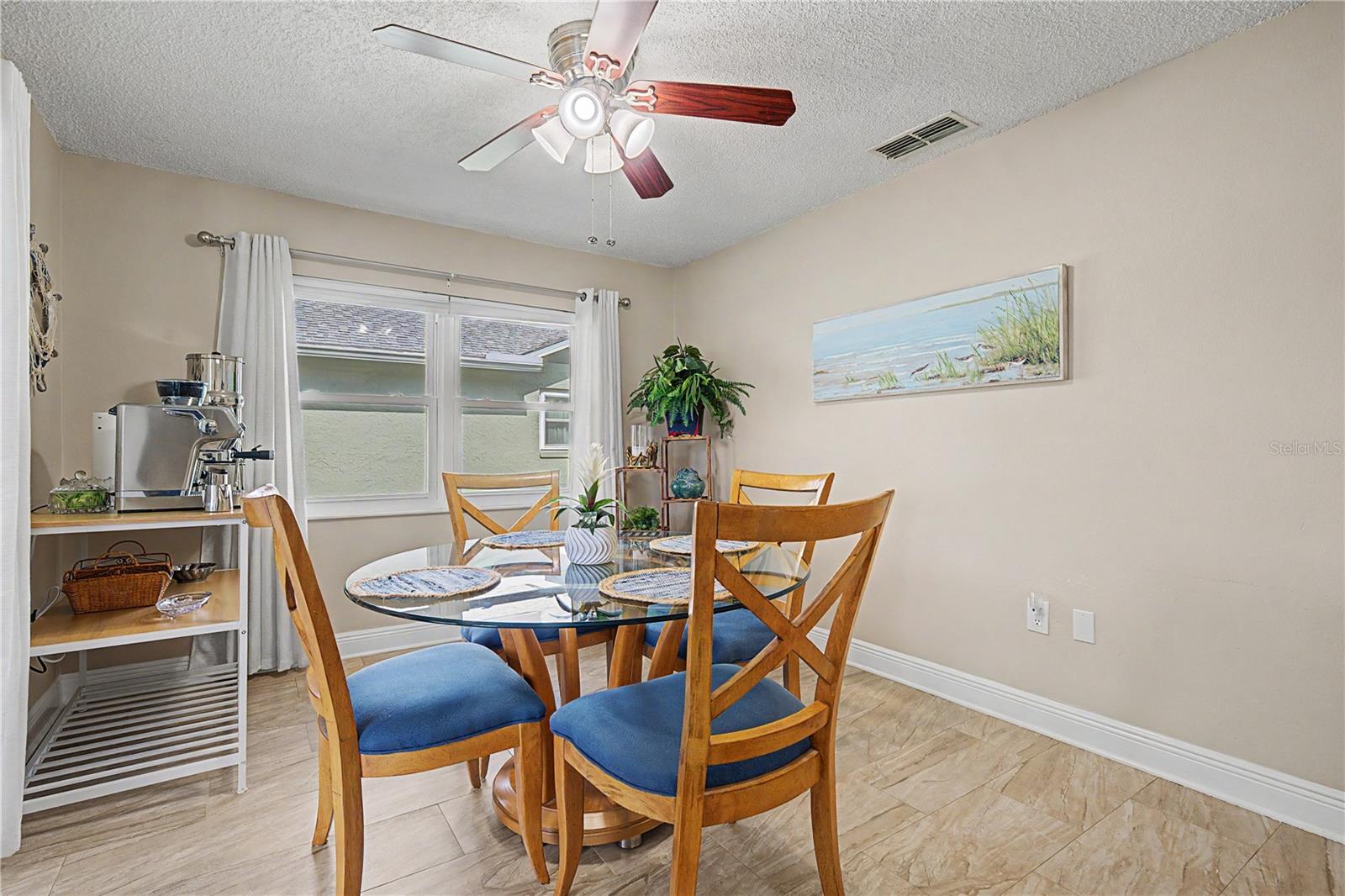 HERITAGE LAKE - Residential
