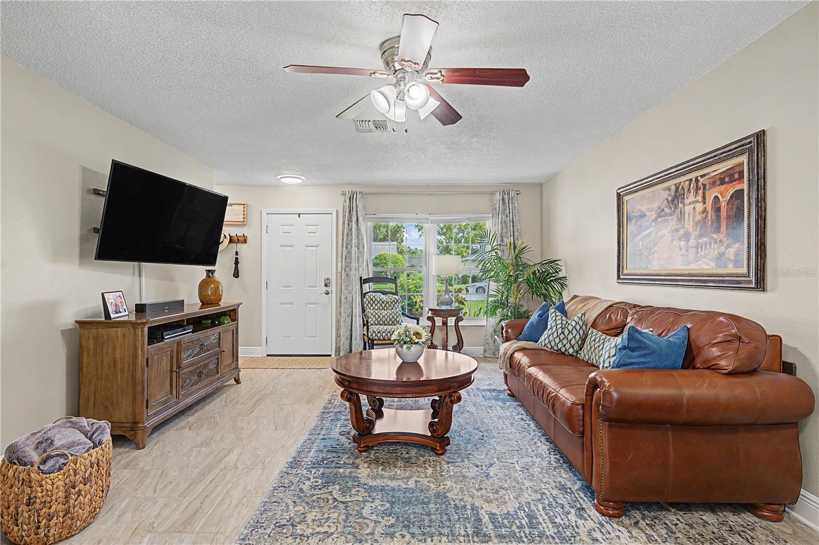 HERITAGE LAKE - Residential