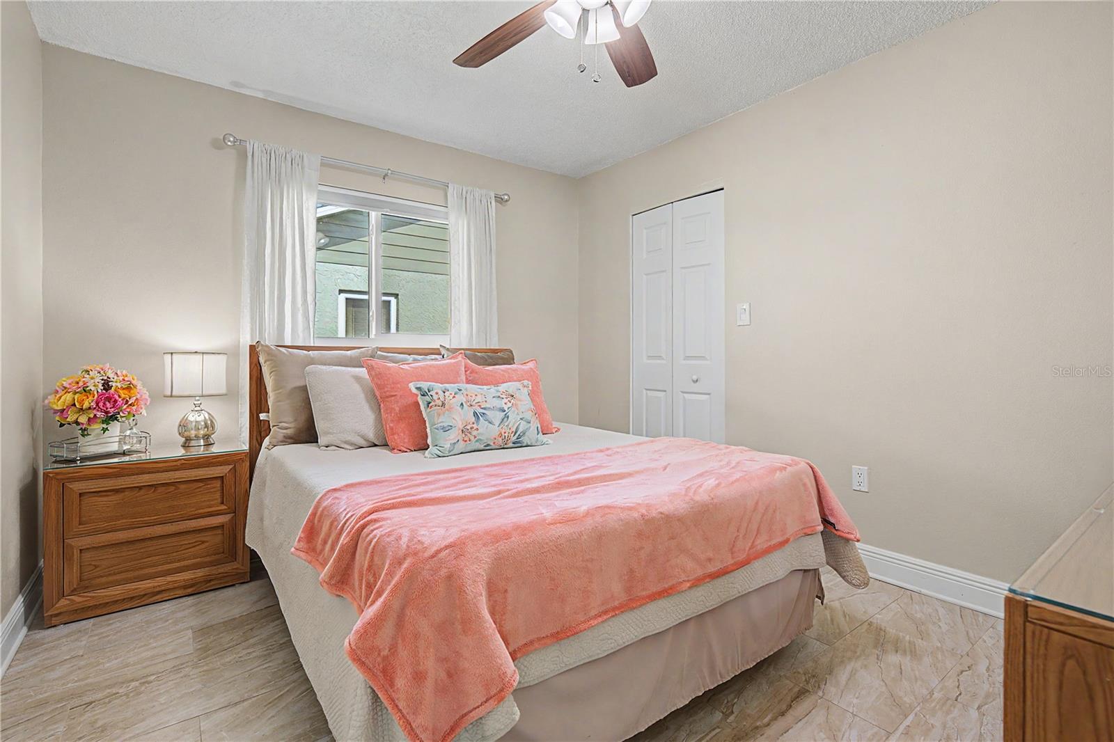 HERITAGE LAKE - Residential