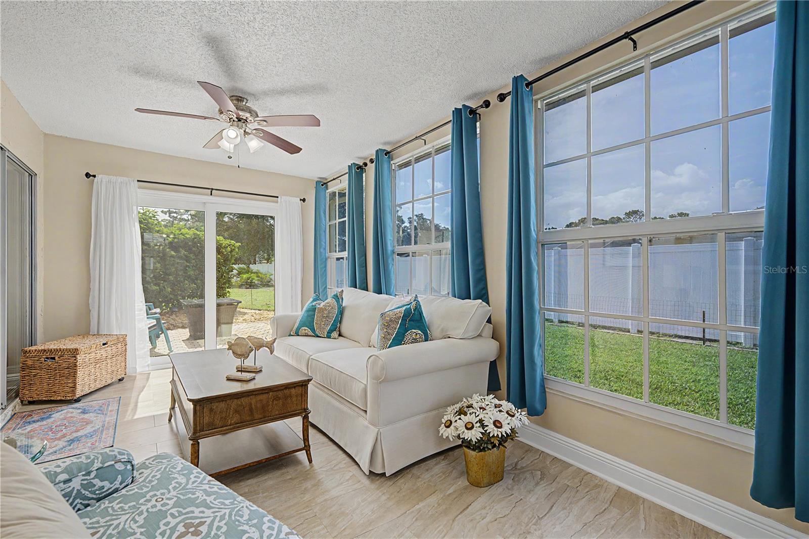 HERITAGE LAKE - Residential