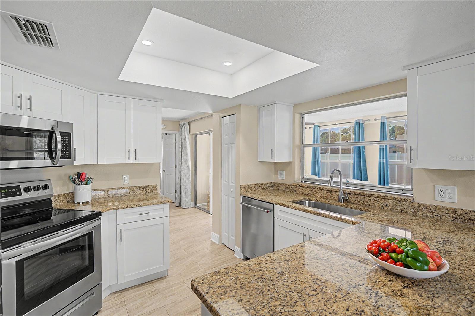 HERITAGE LAKE - Residential