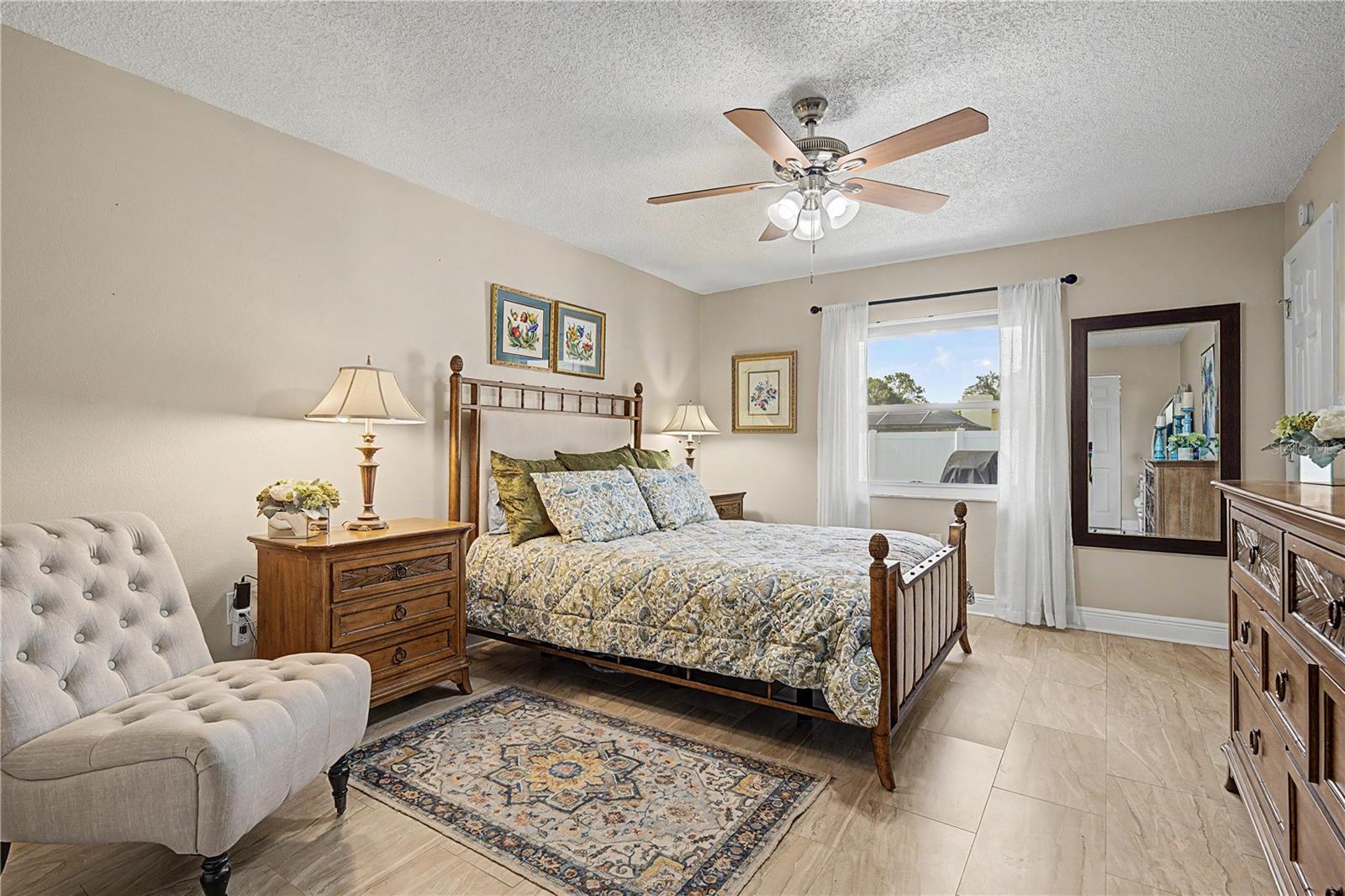 HERITAGE LAKE - Residential