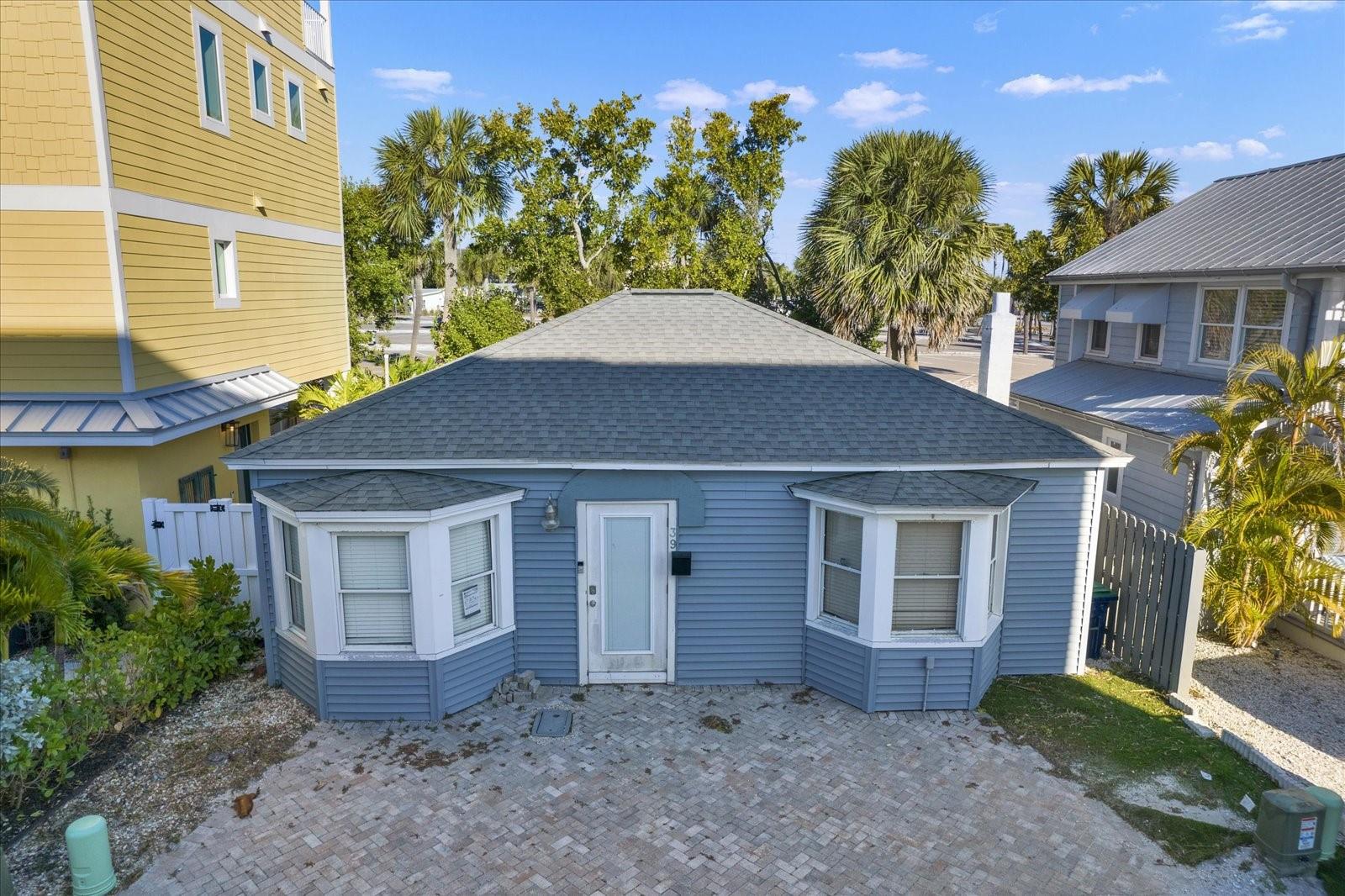 SURFSIDE CABANA CLUB REV - Residential