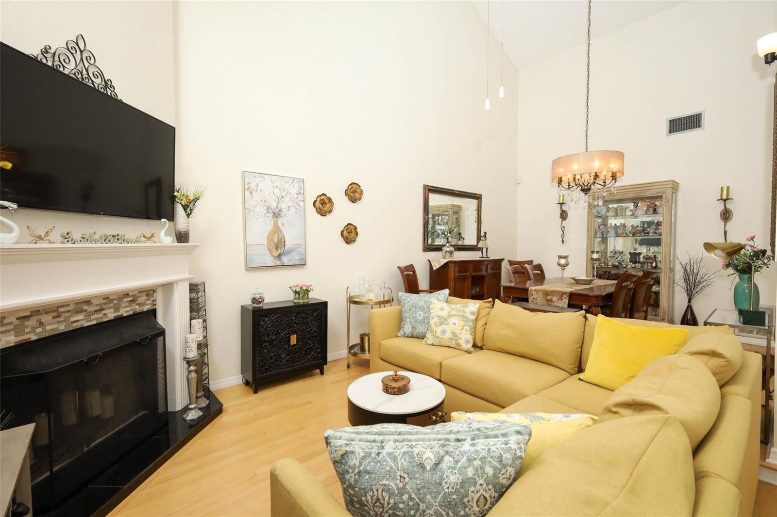 CEDARWOOD VILLAGE 1 - Residential