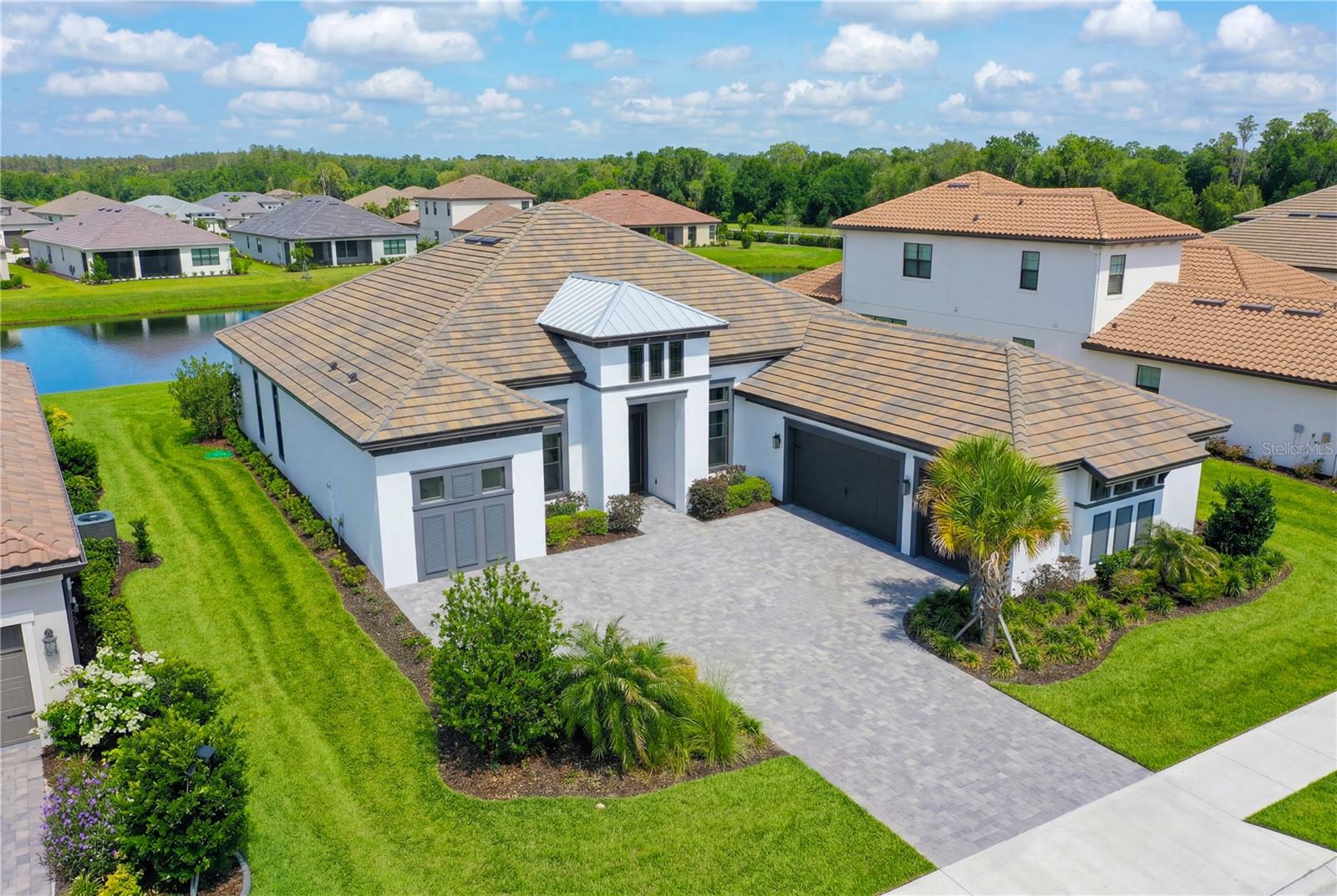 ESPLANADE/WIREGRASS RANCH PH - Residential