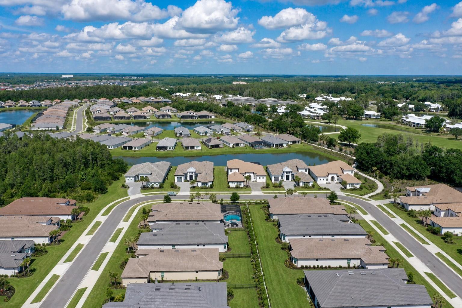 ESPLANADE/WIREGRASS RANCH PH - Residential