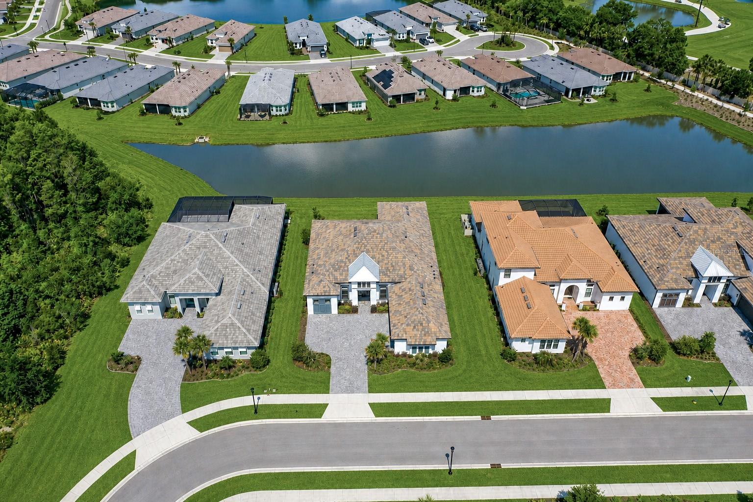 ESPLANADE/WIREGRASS RANCH PH - Residential