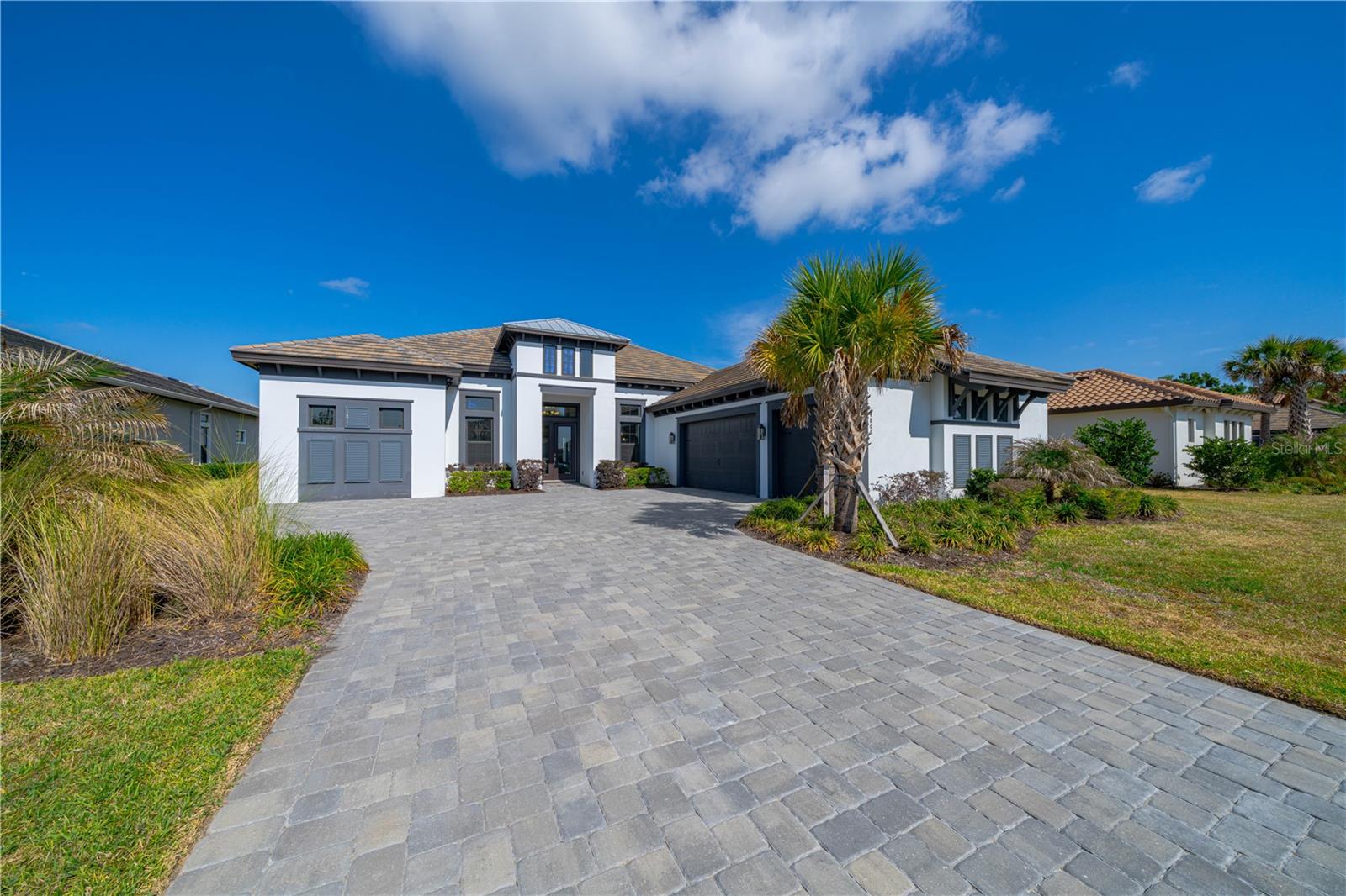 ESPLANADE/WIREGRASS RANCH PH - Residential