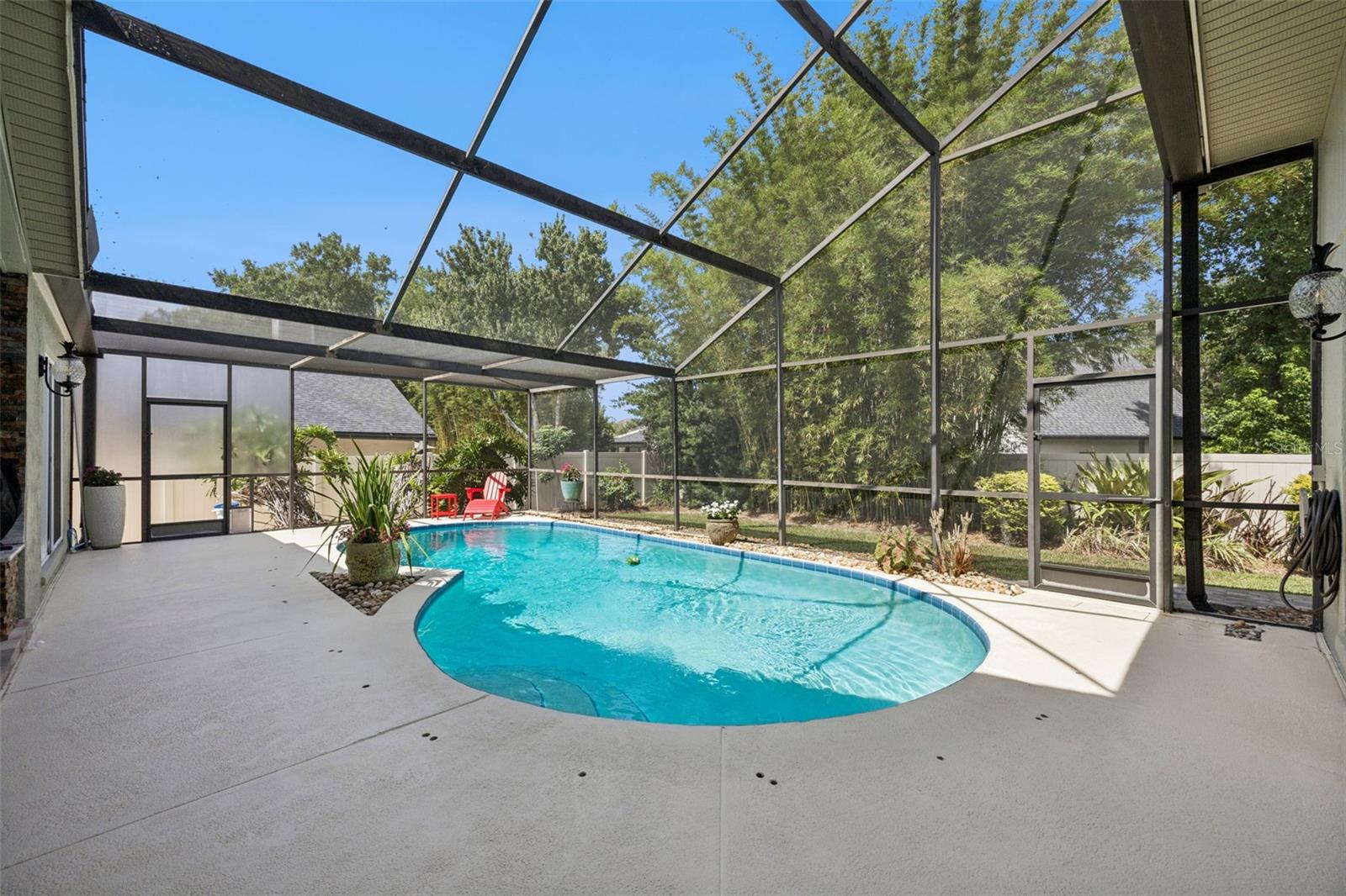 MAC KINLEYS MILL - Residential