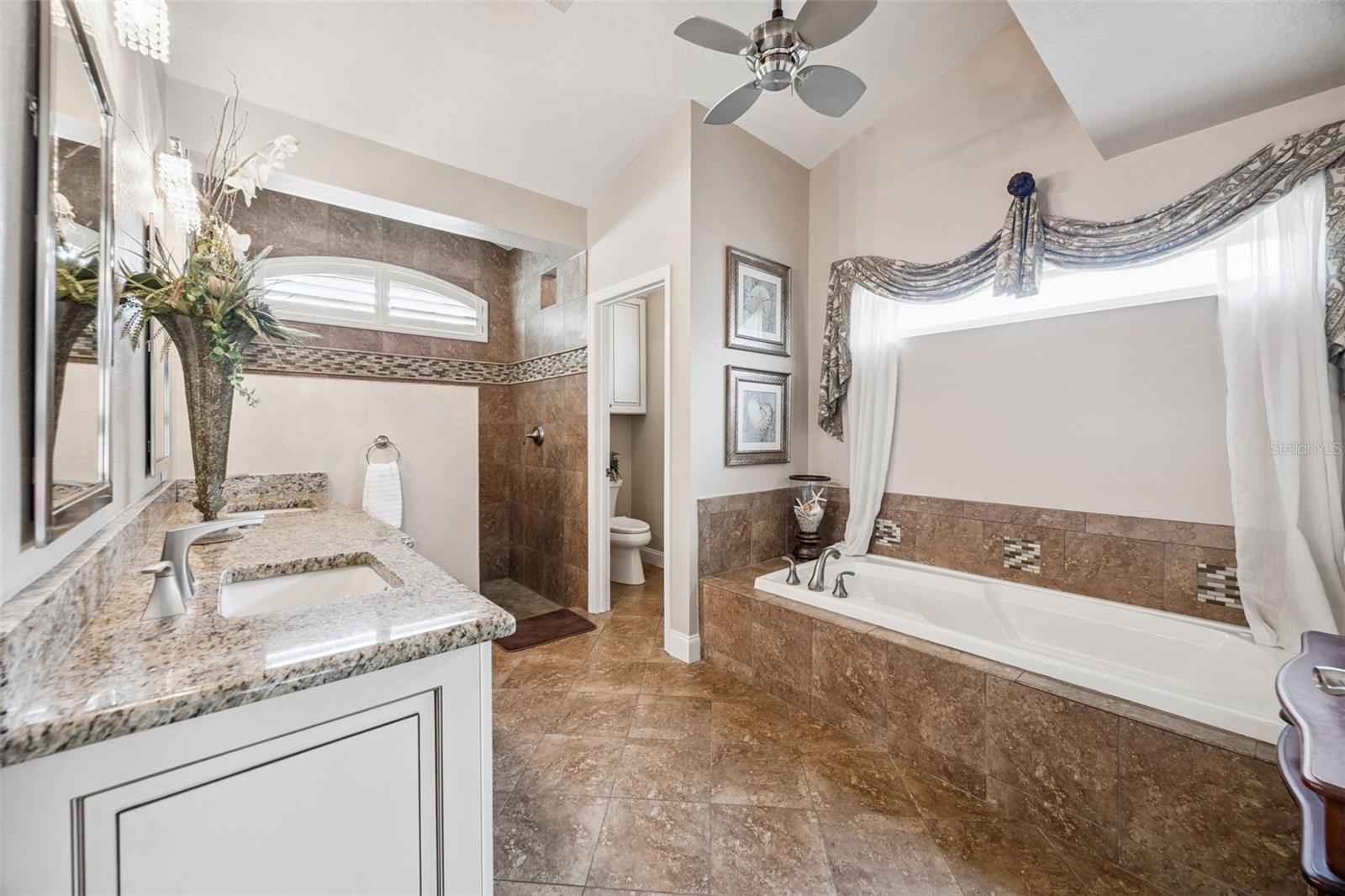 MAC KINLEYS MILL - Residential