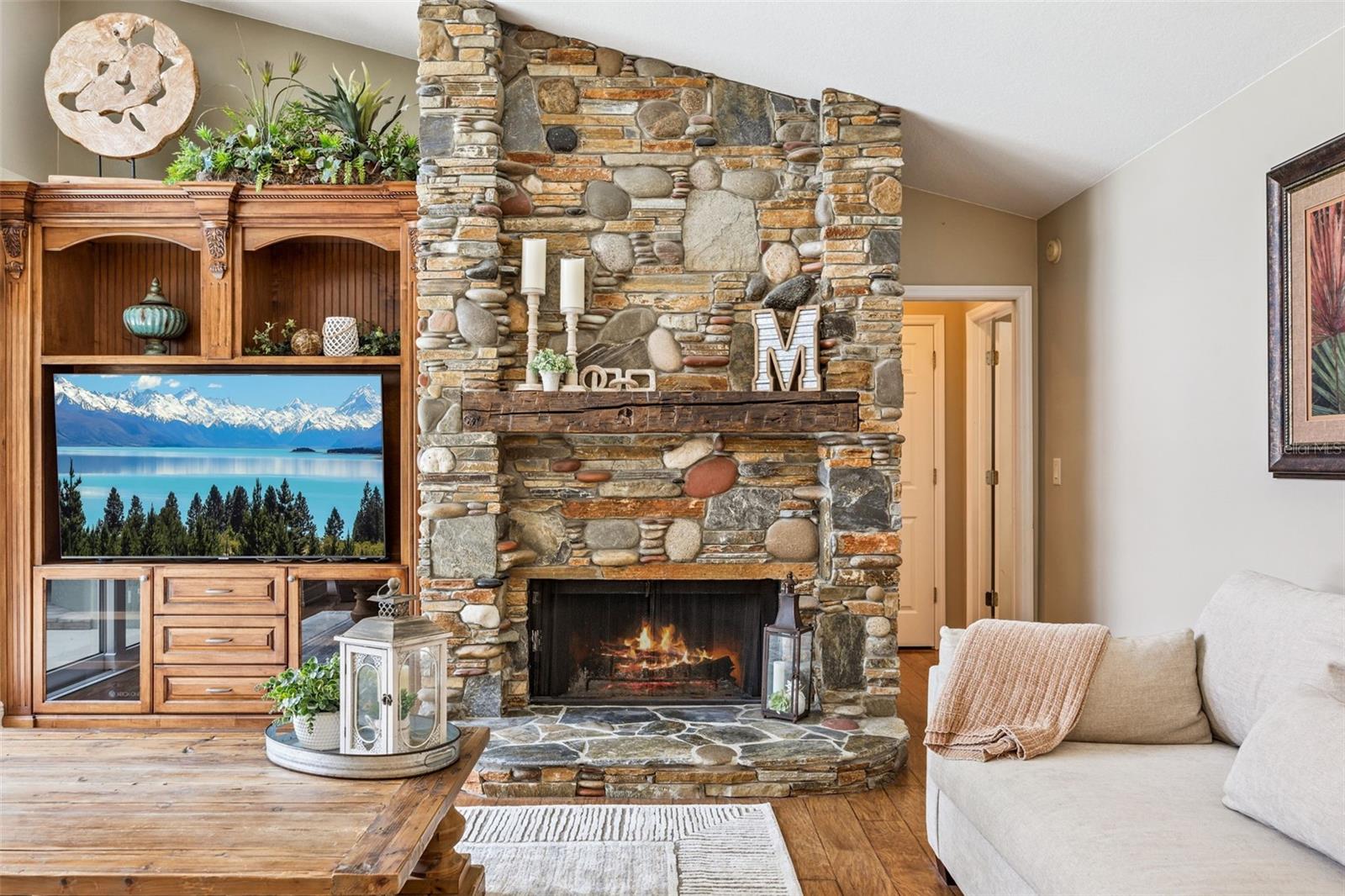 MAC KINLEYS MILL - Residential