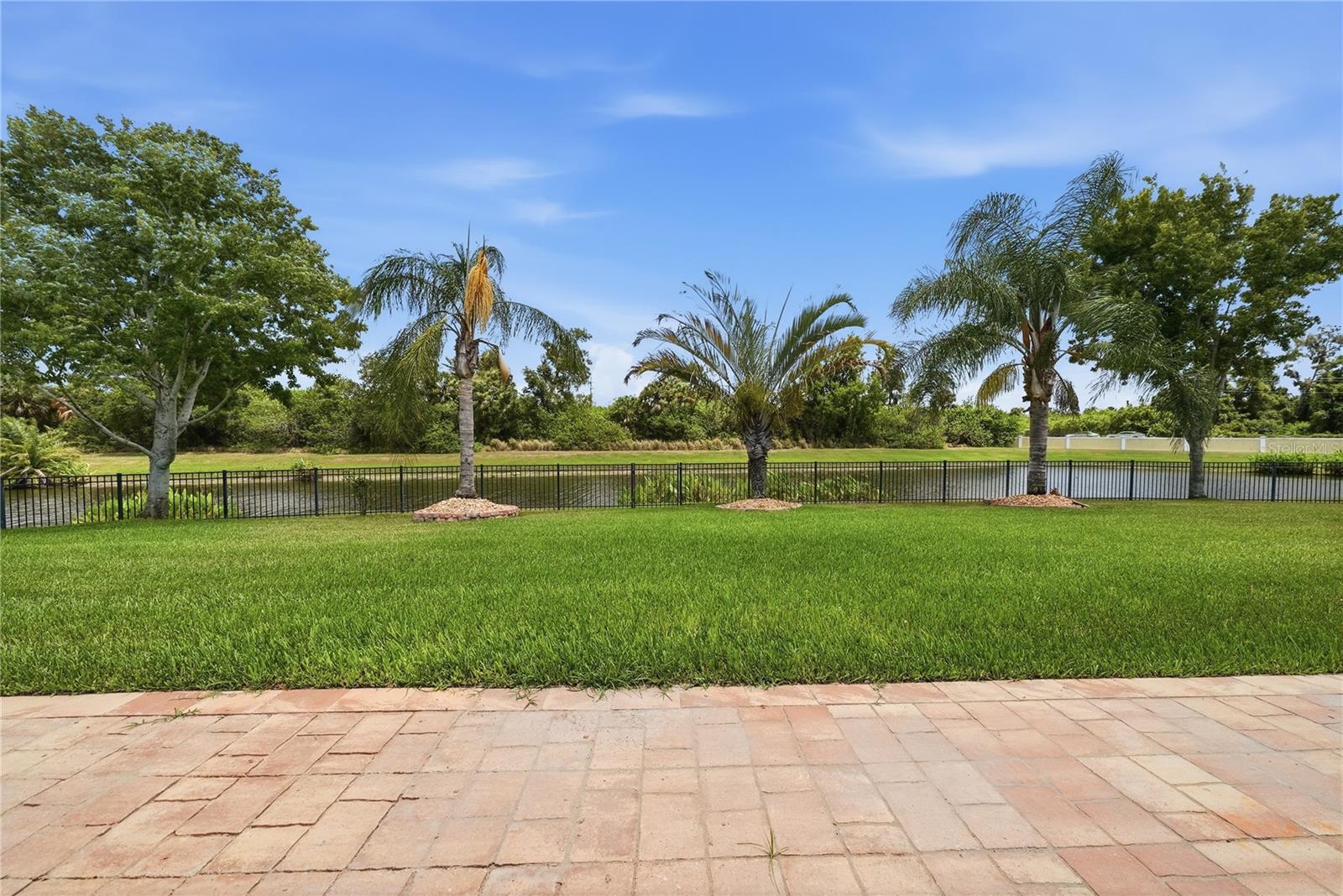 HARBOUR ISLES PH 2A/2B/2C - Residential